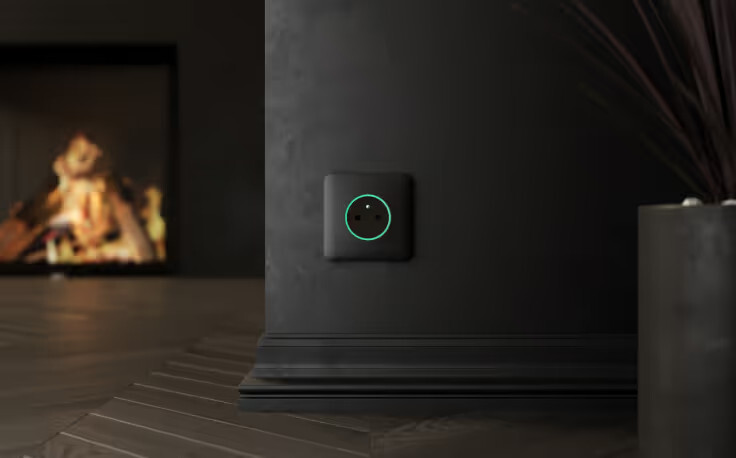 domotique prise encastree noire